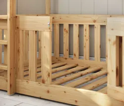 Dolne spanie łóżka piętrowego Mikołaj z normalnym stelażem tuż nad ziemią